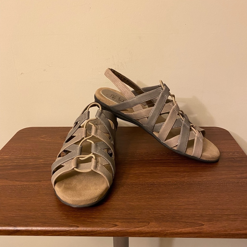 Life Stride Soft System Women’s Sandals Size 7.5
